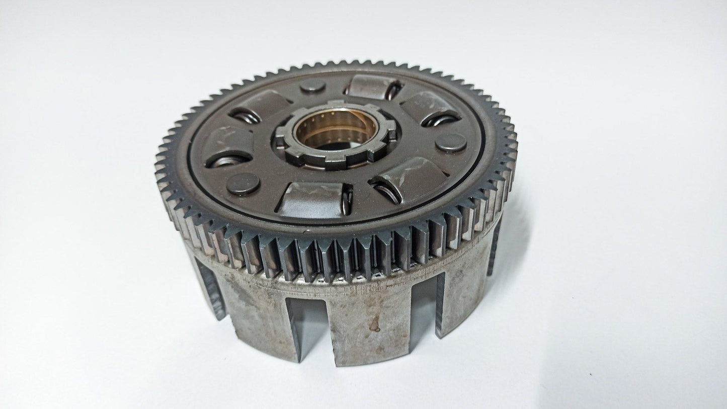 Cloche d'embrayage de Honda 600 Transalp de 1988